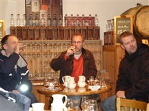 H&aring;kan, Peter F och Jocke nosar goda s&aring;ser