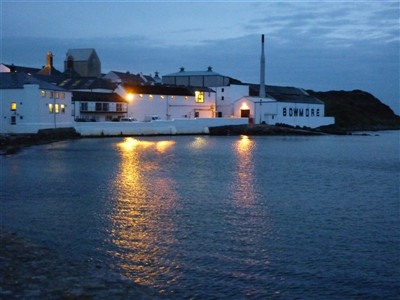Bowmore by night